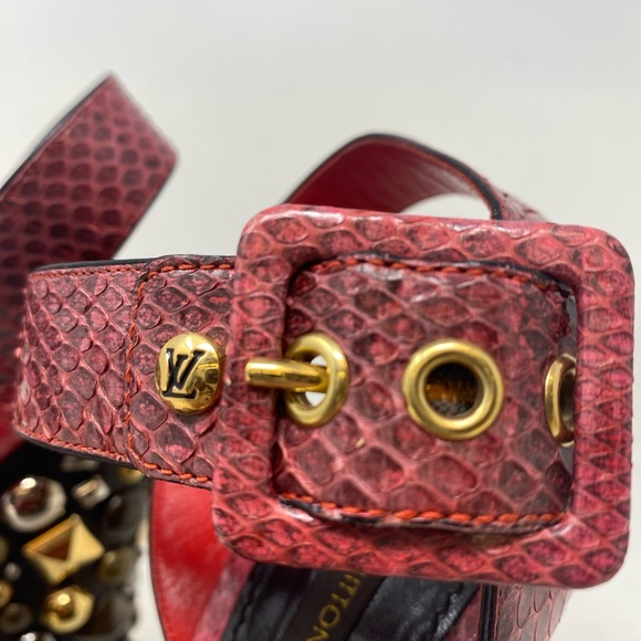 Louis Vuitton Exotic Wedges - Picture 2 of 5